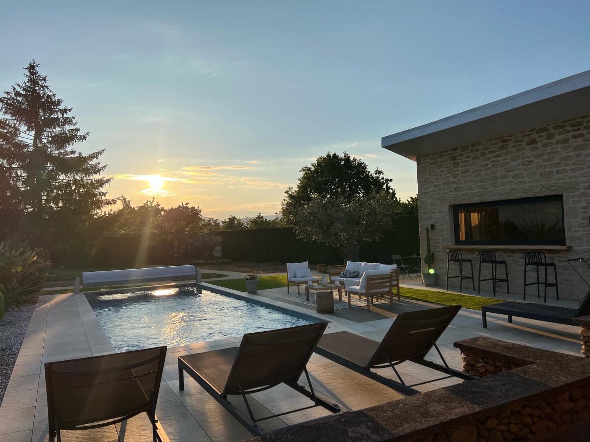 La Parenthese Hotell Auberives-sur-Vareze Exteriör bild